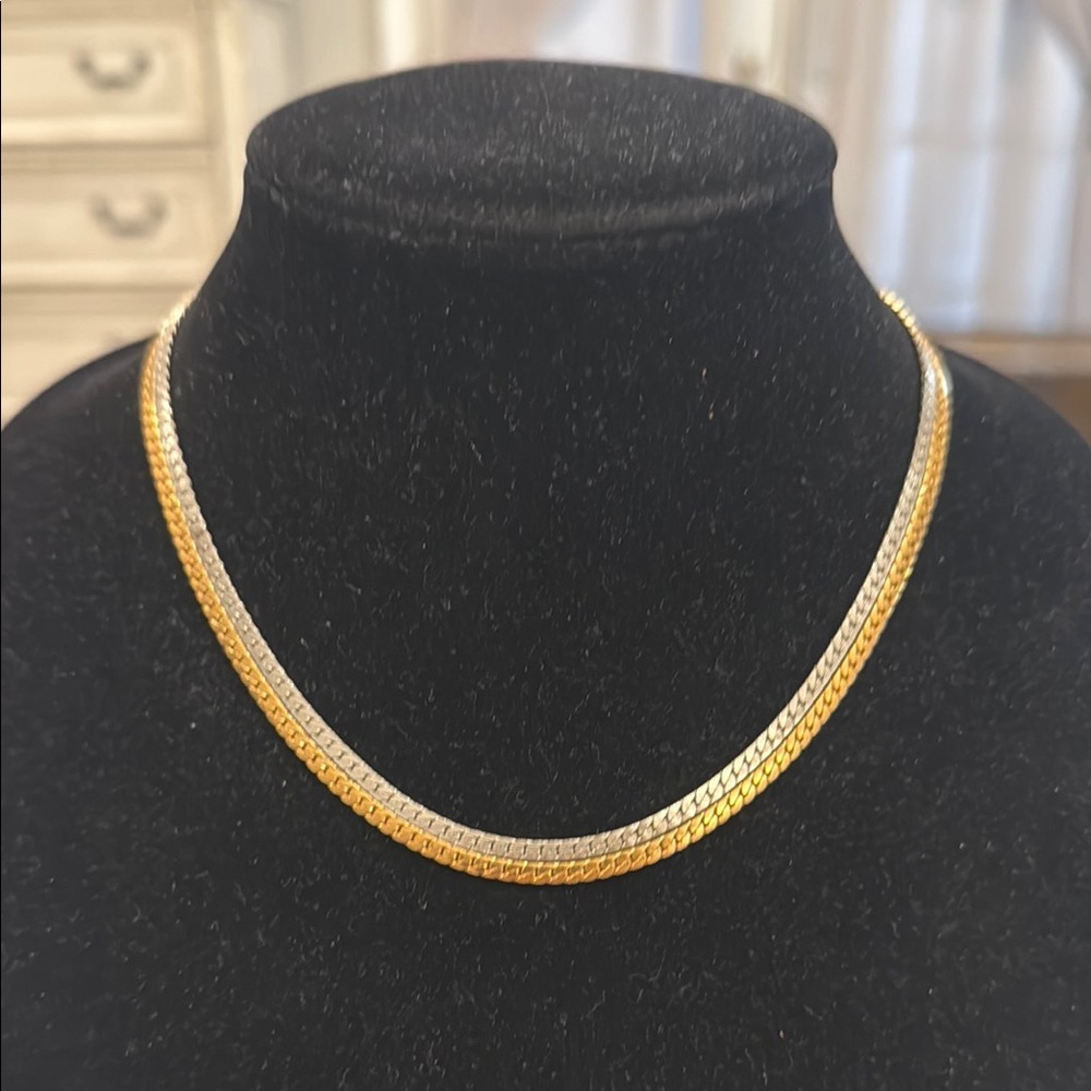 Vintage Avon Gold Silver Tone Herringbone Chain Double Layer Choker Necklace